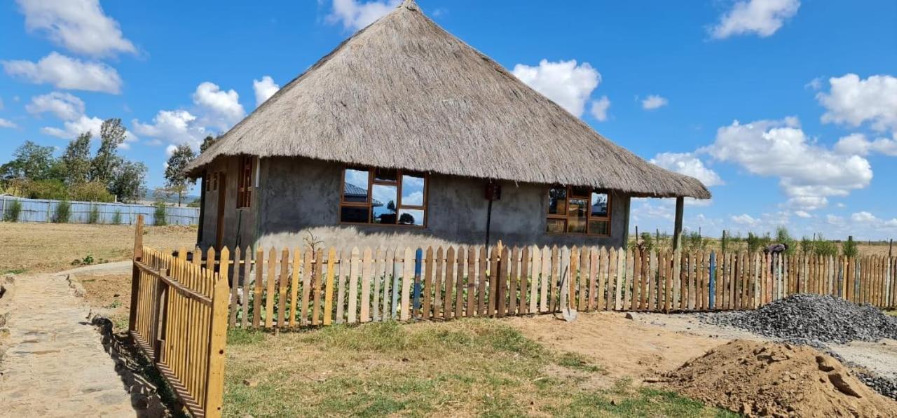 Le Tai Village Resort Near Solio Game Reserve Mweiga Exteriör bild