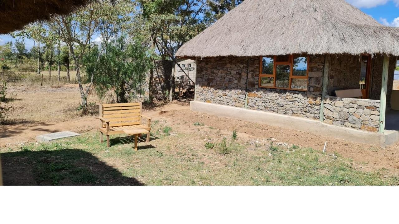 Le Tai Village Resort Near Solio Game Reserve Mweiga Exteriör bild