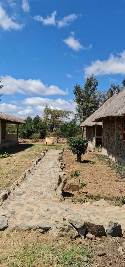Le Tai Village Resort Near Solio Game Reserve Mweiga Exteriör bild