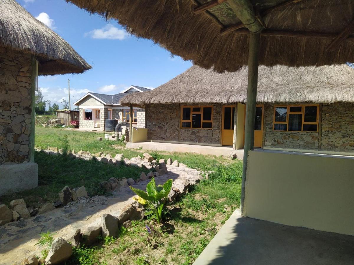 Le Tai Village Resort Near Solio Game Reserve Mweiga Exteriör bild