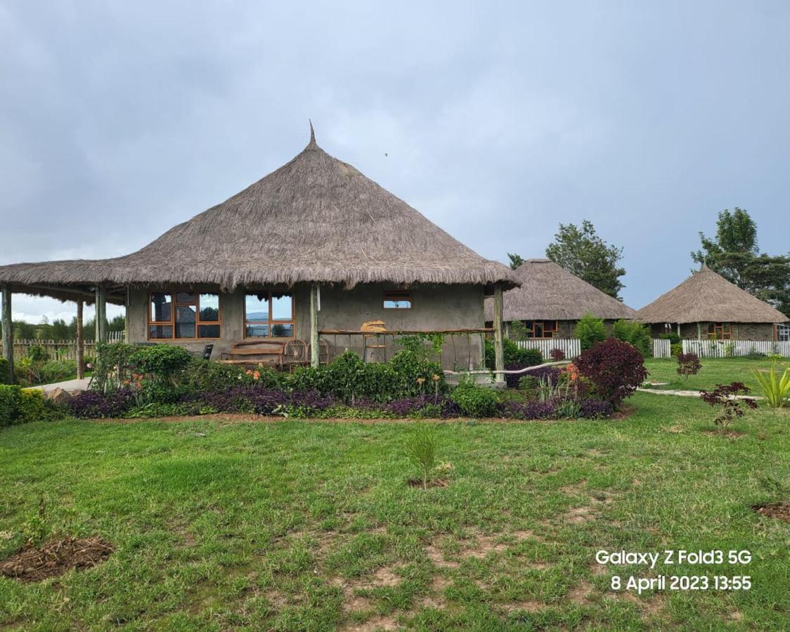 Le Tai Village Resort Near Solio Game Reserve Mweiga Exteriör bild