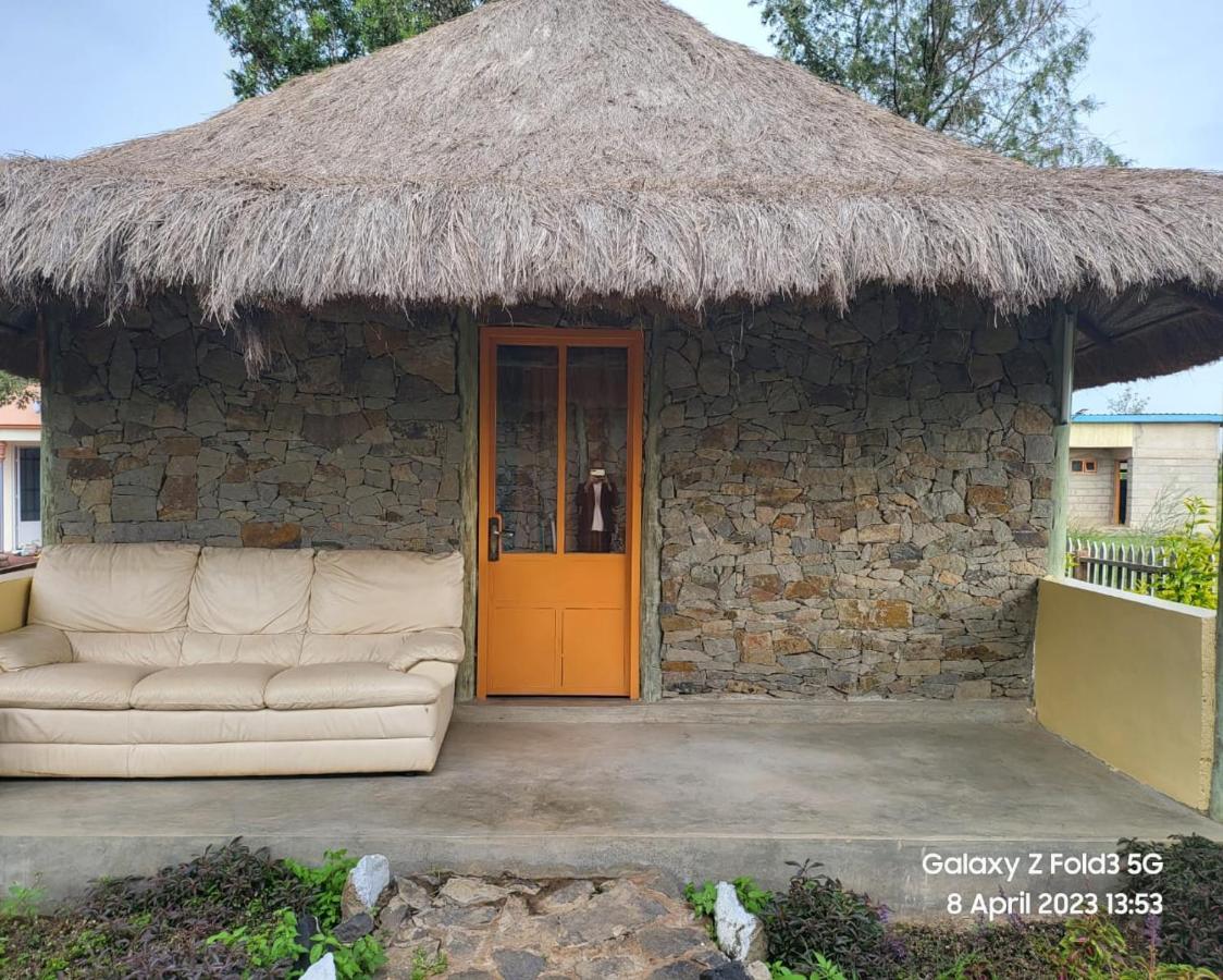 Le Tai Village Resort Near Solio Game Reserve Mweiga Exteriör bild