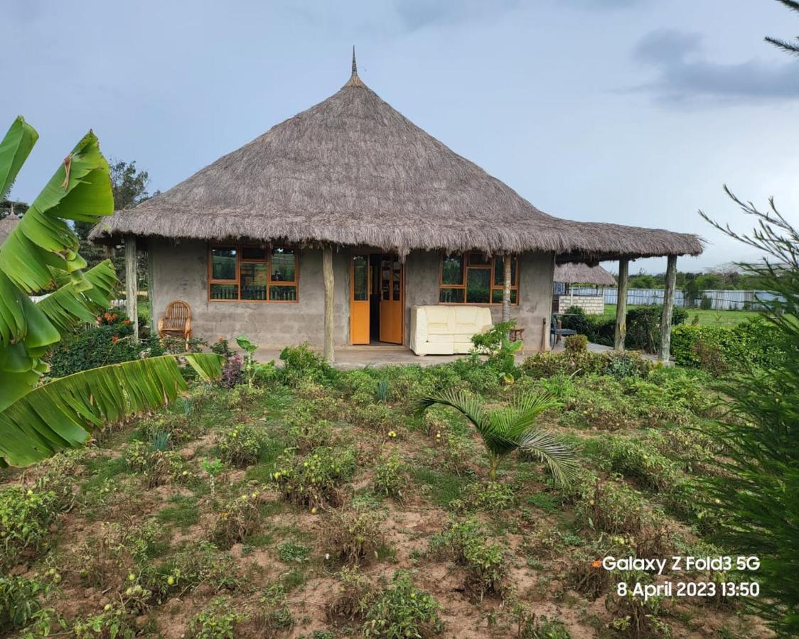 Le Tai Village Resort Near Solio Game Reserve Mweiga Exteriör bild