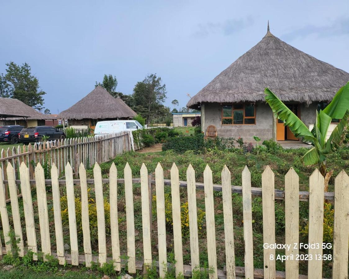 Le Tai Village Resort Near Solio Game Reserve Mweiga Exteriör bild